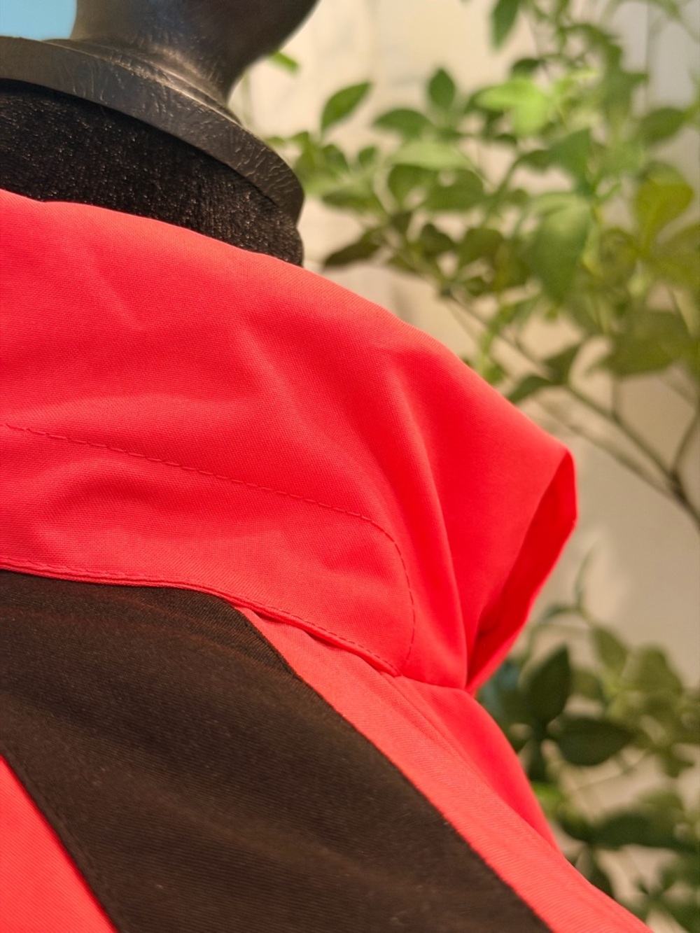 Spyder Red and Black Insulated Ski Jacket with Spider Logo - Picture 9 of 16